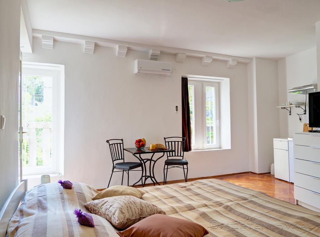 White House Apartments コルチュラ 部屋 写真
